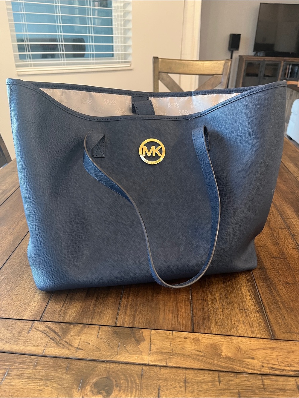 Michael Kors 35S3GTVT2T Jet Set Medium Saffiano Leather Travel Tote - NAVY